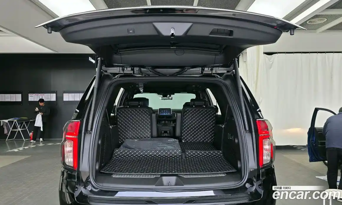 Chevrolet Tahoe 2022 6.2 Автомат в Москве № 1246557, фото 20