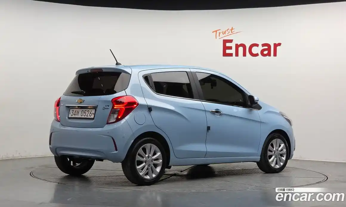 Chevrolet Spark 2016 1.0 гидро в Москве № 1246674, фото 2