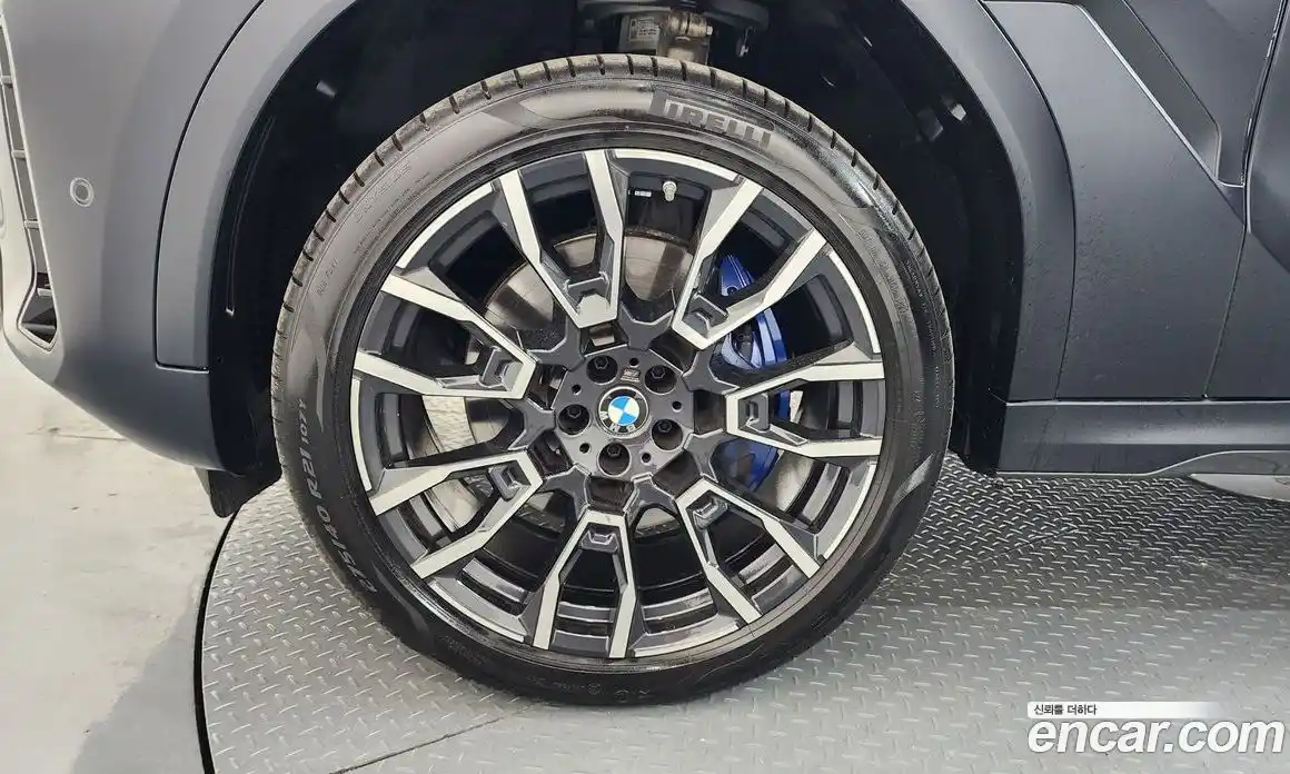 BMW X6 2023 3.0 Автомат в Москве № 1246773, фото 5