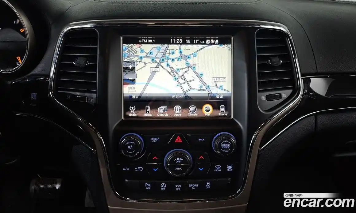 Jeep Cherokee 2016 3.6 гидро в Москве № 1247259, фото 13