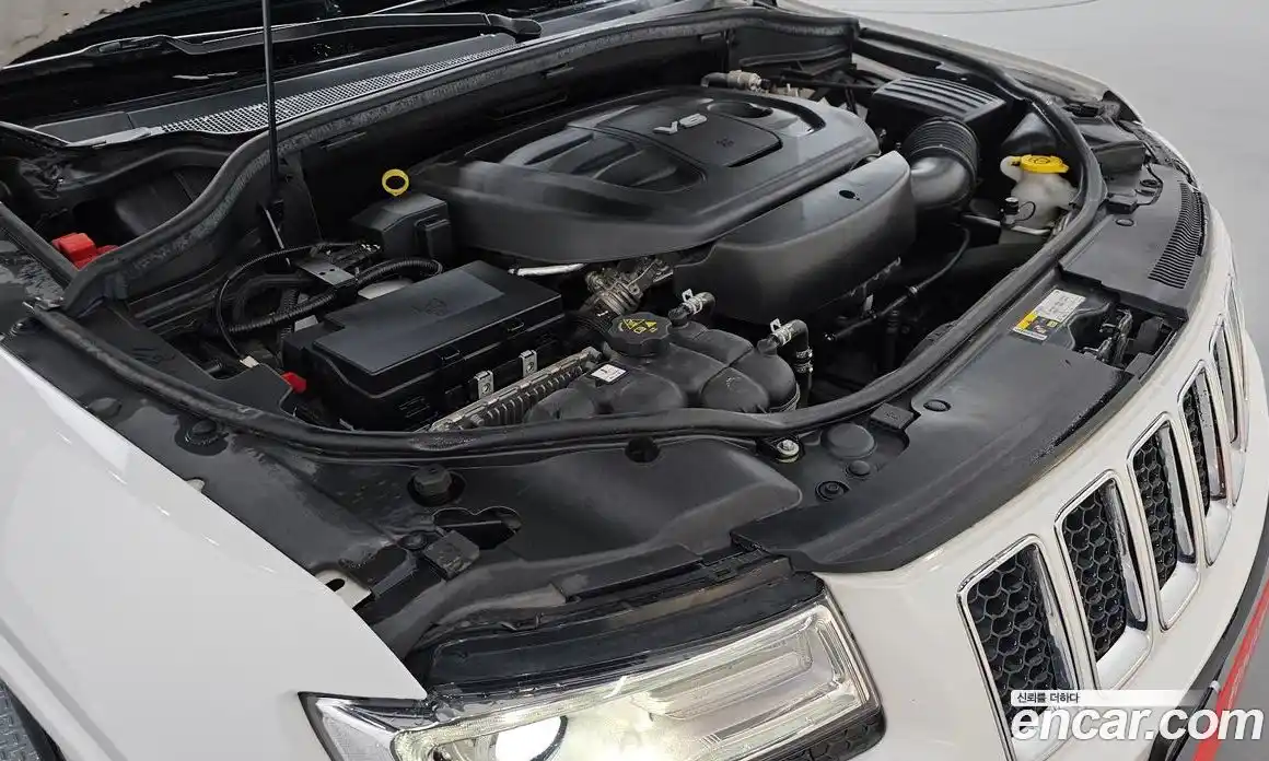 Jeep Cherokee 2016 3.6 гидро в Москве № 1247259, фото 6