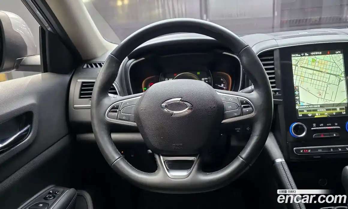 Renault QM6 2016 2.0 гидро в Москве № 1247729, фото 13