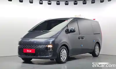 Hyundai Staria, 2022