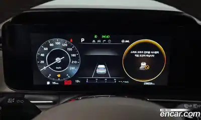 Kia Canival 2023 3.5 гидро в Москве № 1248305, миниатюра 8