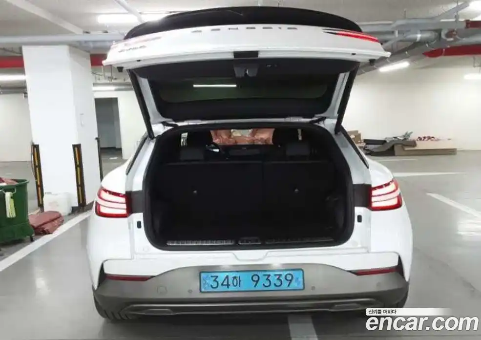 Genesis GV60 2023 0.1 гидро в Москве № 1248449, фото 8