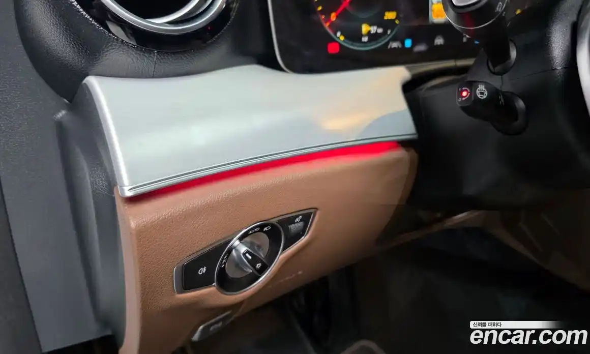 Mercedes-Benz E-Class 2021 2.0 гидро в Москве, фото 17