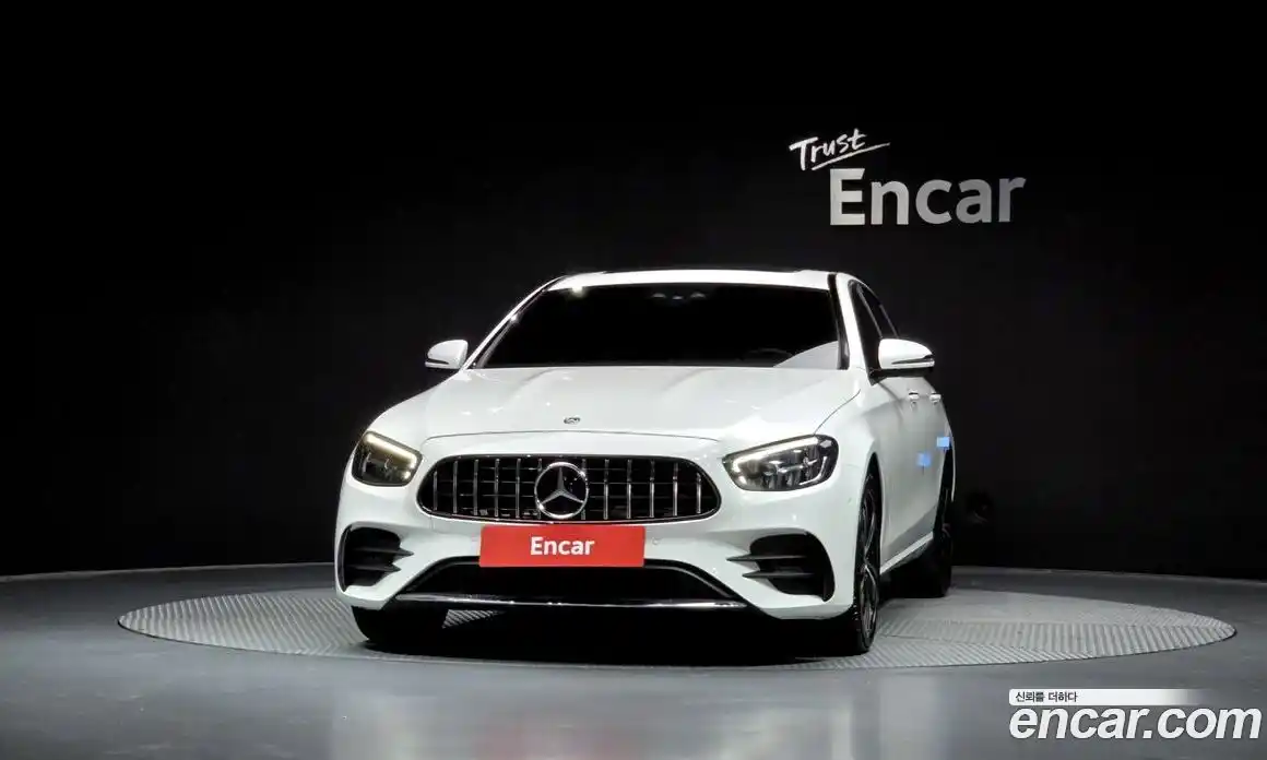 Mercedes-Benz E-Class 2021 2.0 гидро в Москве, фото 3