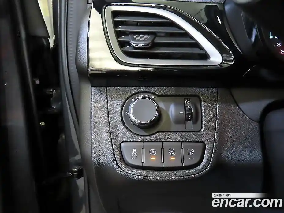 Chevrolet Spark 2018 1.0 вариатор в Москве, фото 16