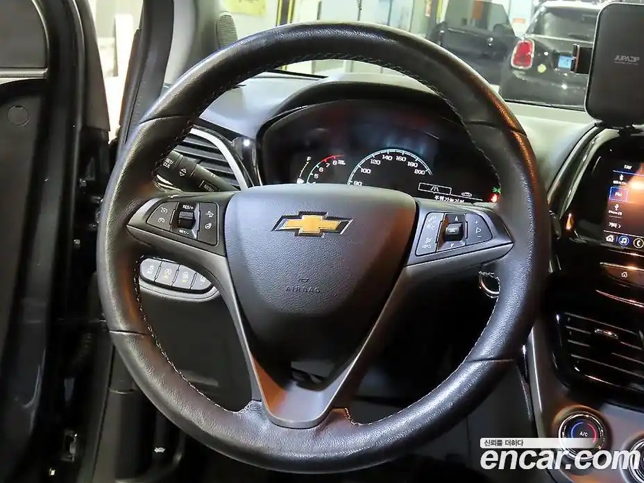 Chevrolet Spark 2018 1.0 вариатор в Москве, фото 7