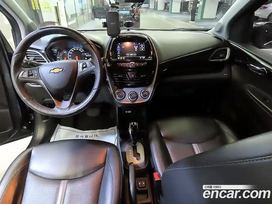 Chevrolet Spark 2018 1.0 вариатор в Москве, фото 9