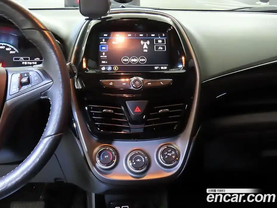 Chevrolet Spark 2018 1.0 вариатор в Москве, фото 10