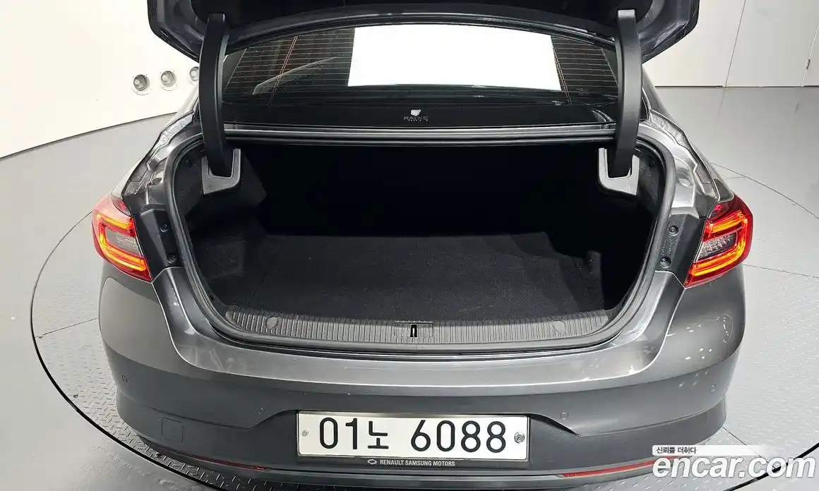 Renault SM6 2018 2.0 гидро в Москве № 1249961, фото 20