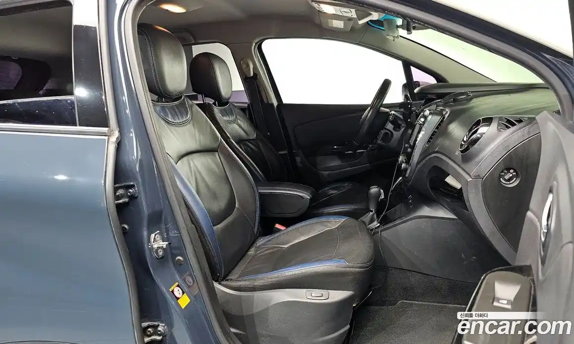 Renault QM3 2015 1.5 гидро в Москве № 1250200, фото 10