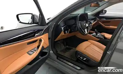 BMW 5-Series 2022 2.0 гидро в Москве № 1250222, миниатюра 10