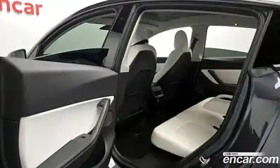 Tesla Model Y 2021 0.2 гидро в Москве № 1250991, миниатюра 12