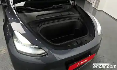 Tesla Model Y 2021 0.2 гидро в Москве № 1250991, миниатюра 6