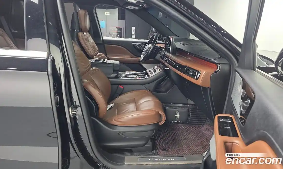 Lincoln Aviator 2022 3.0 гидро в Москве № 1253126, фото 11