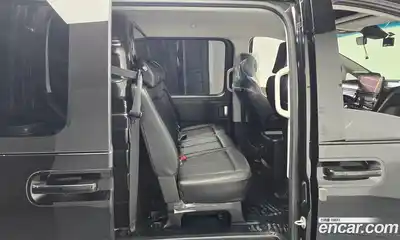 Hyundai Staria 2023 2.2 гидро в Москве № 1278139, миниатюра 12