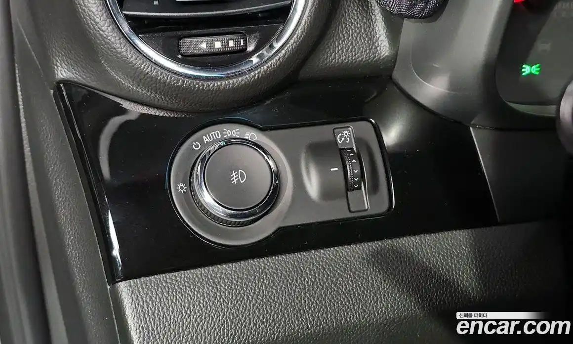 Chevrolet Orlando 2015 2.0 гидро в Москве № 1279038, фото 15