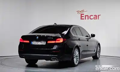 BMW 5-Series, 2023