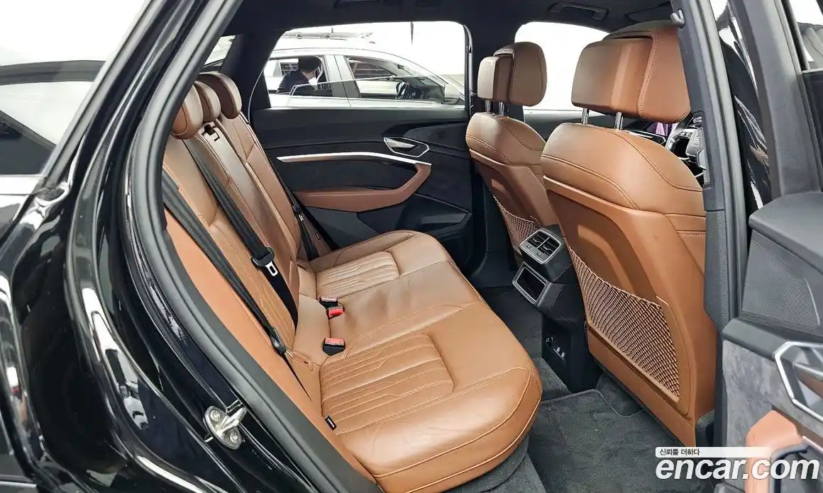 Audi e-tron 2020 0.2 гидро в Москве № 1280009, фото 12