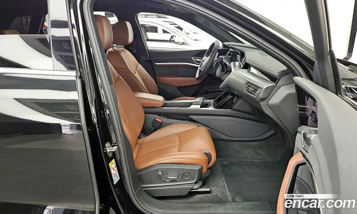 Audi e-tron 2020 0.2 гидро в Москве № 1280009, фото 10