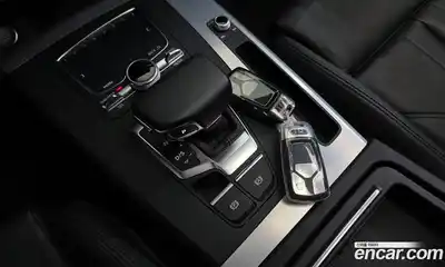 Audi Q5 2020 2.0 гидро в Москве № 1280010, миниатюра 9