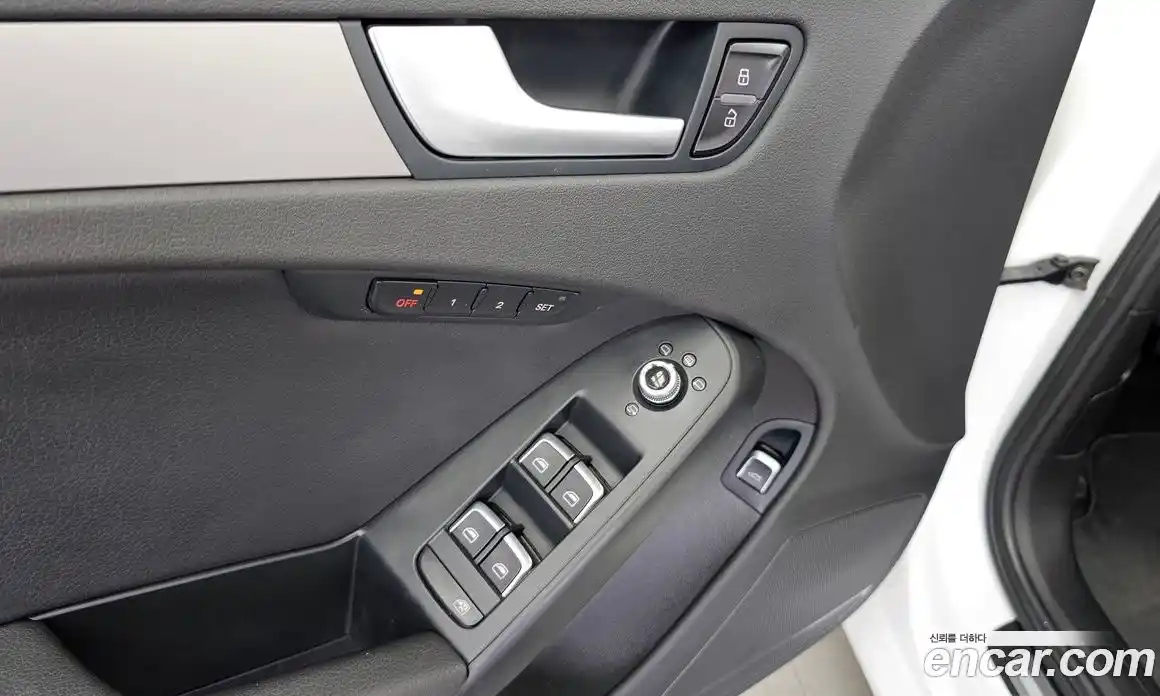 Audi A4 2013 2.0 гидро в Москве № 1280059, фото 19