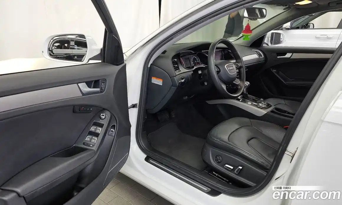 Audi A4 2013 2.0 гидро в Москве № 1280059, фото 10