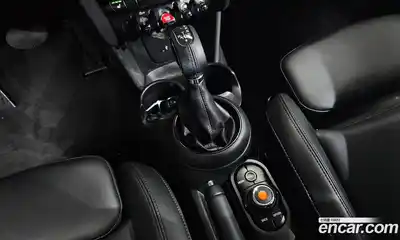 Mini Cooper 2019 1.5 гидро в Москве № 1281105, миниатюра 9