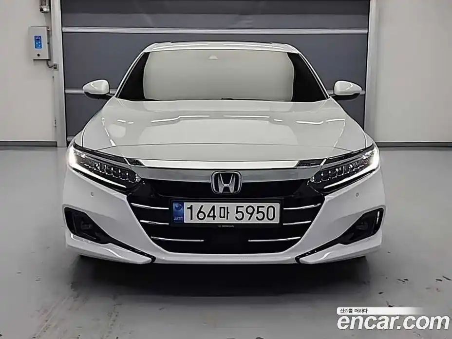 Honda Accord 2022 2.0 гидро в Москве № 1282335, фото 3