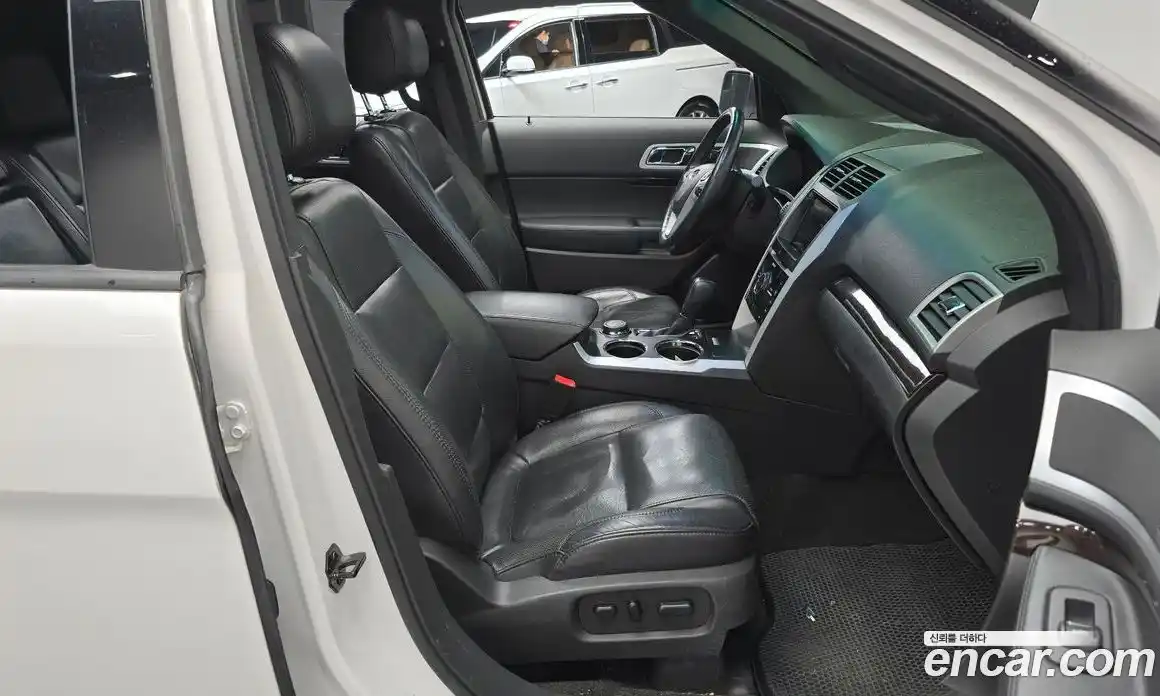 Ford Explorer 2012 3.5 гидро в Москве № 1282834, фото 11
