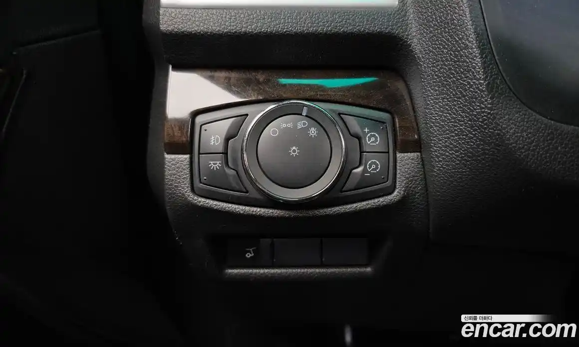 Ford Explorer 2012 3.5 гидро в Москве № 1282834, фото 18