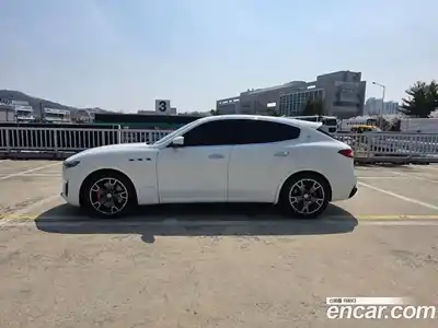 Maserati Levante 2020 3.0 гидро в Москве № 1283350, миниатюра 8