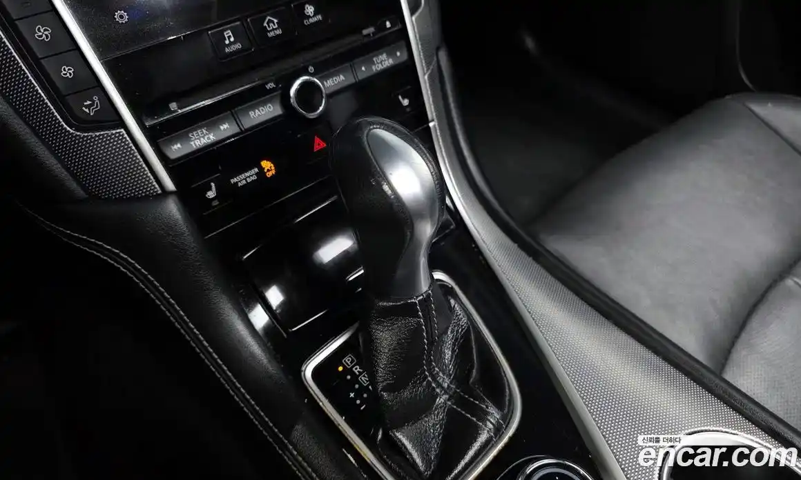 Infiniti Q50 2016 2.1 гидро в Москве № 1283658, фото 9
