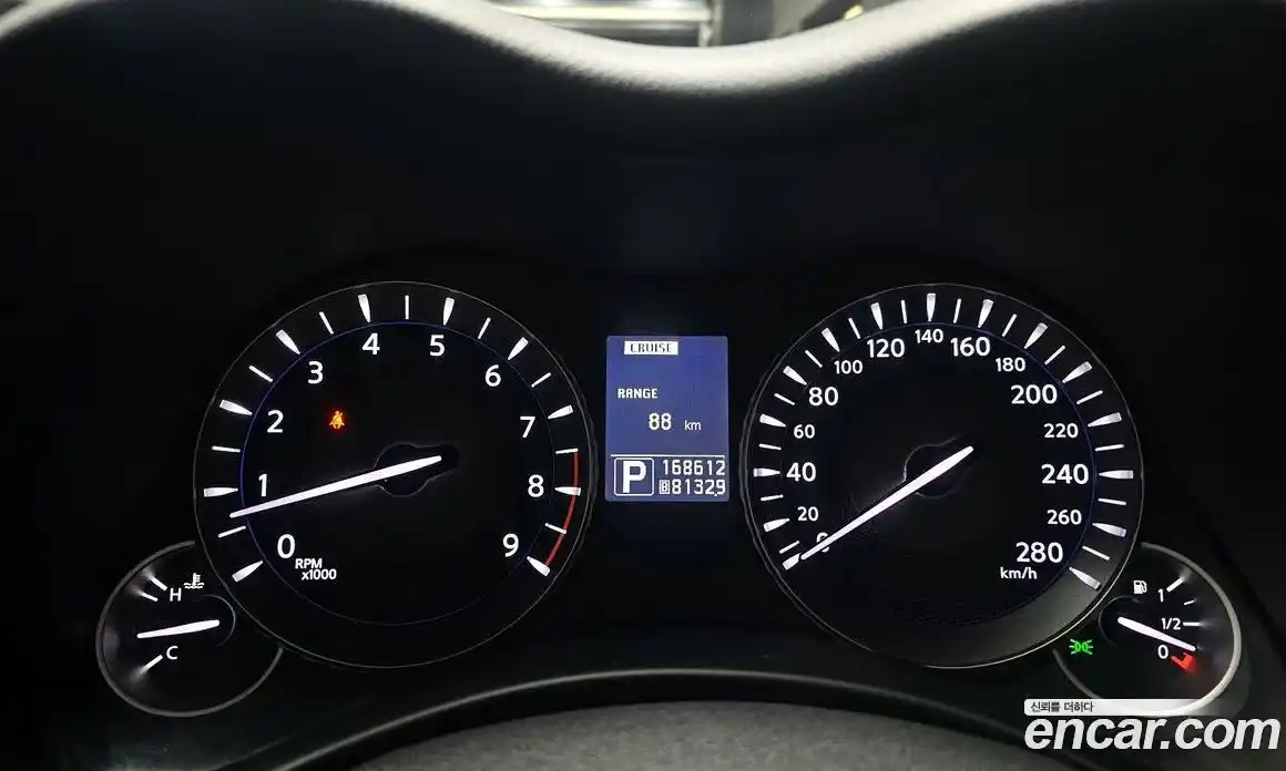 Infiniti M 2010 3.7 гидро в Москве № 1283675, фото 8