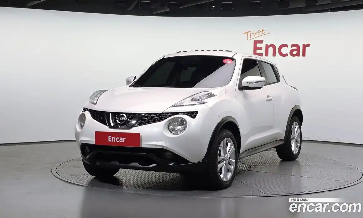 Nissan Juke 2016 1.6 гидро в Москве № 1283750, фото 1