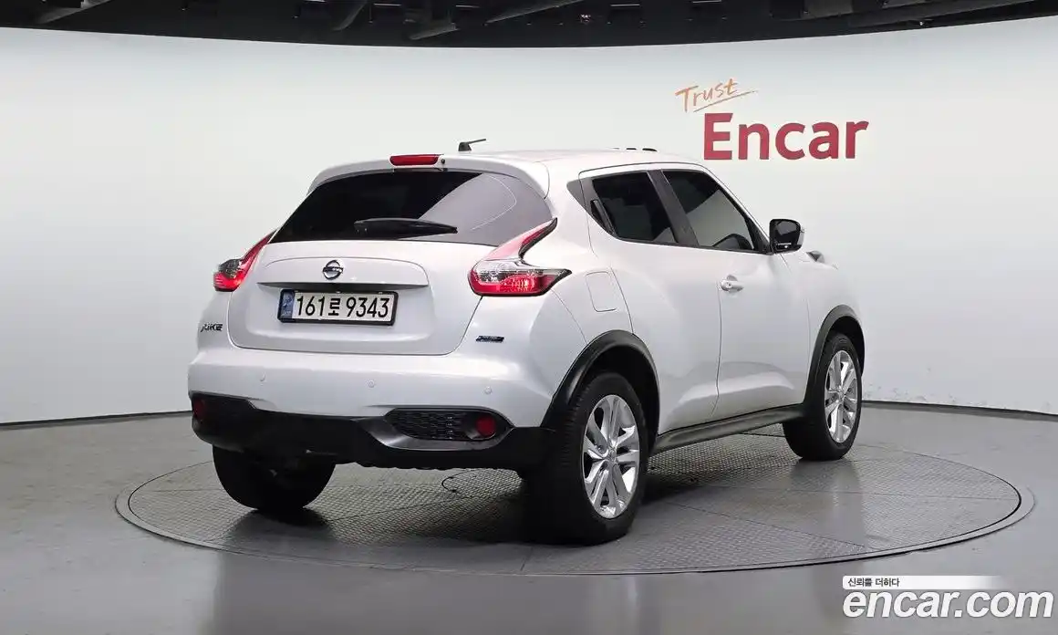 Nissan Juke 2016 1.6 гидро в Москве № 1283750, фото 2