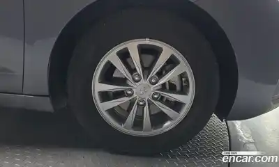 Hyundai Avante 2019 1.6 гидро в Москве № 1288503, миниатюра 5