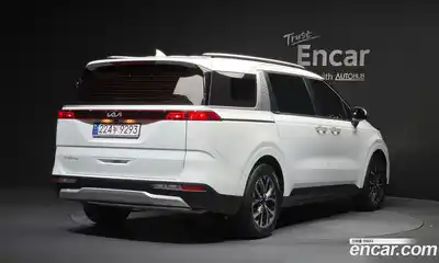 Kia Canival 2023 2.2 Автомат в Москве № 1288890, миниатюра 2
