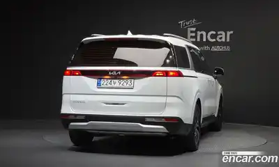 Kia Canival 2023 2.2 Автомат в Москве № 1288890, миниатюра 4