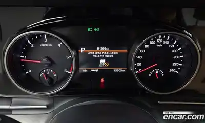 Kia Canival 2023 2.2 Автомат в Москве № 1288890, миниатюра 8