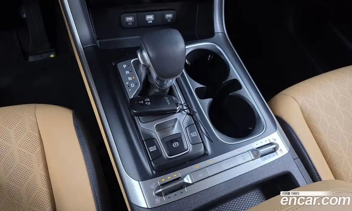 Kia Canival 2023 2.2 Автомат в Москве № 1288890, фото 9