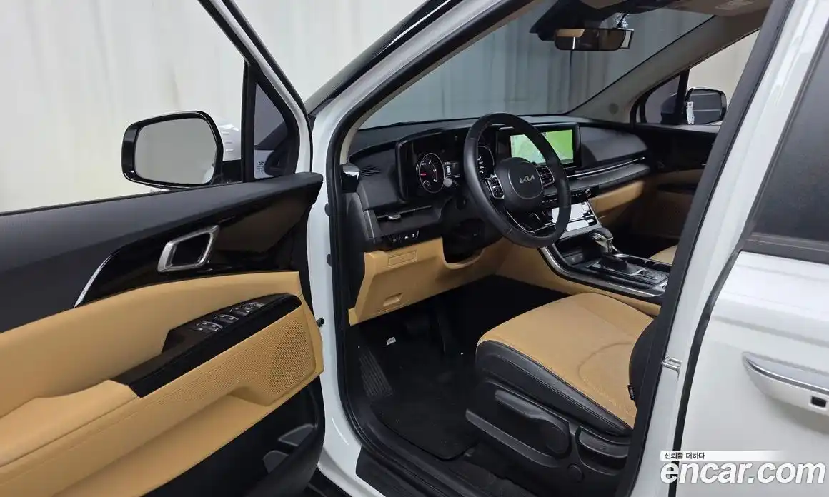 Kia Canival 2023 2.2 Автомат в Москве № 1288890, фото 10