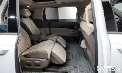 Kia Canival 2024 1.6 Автомат в Москве № 1288958, миниатюра 12