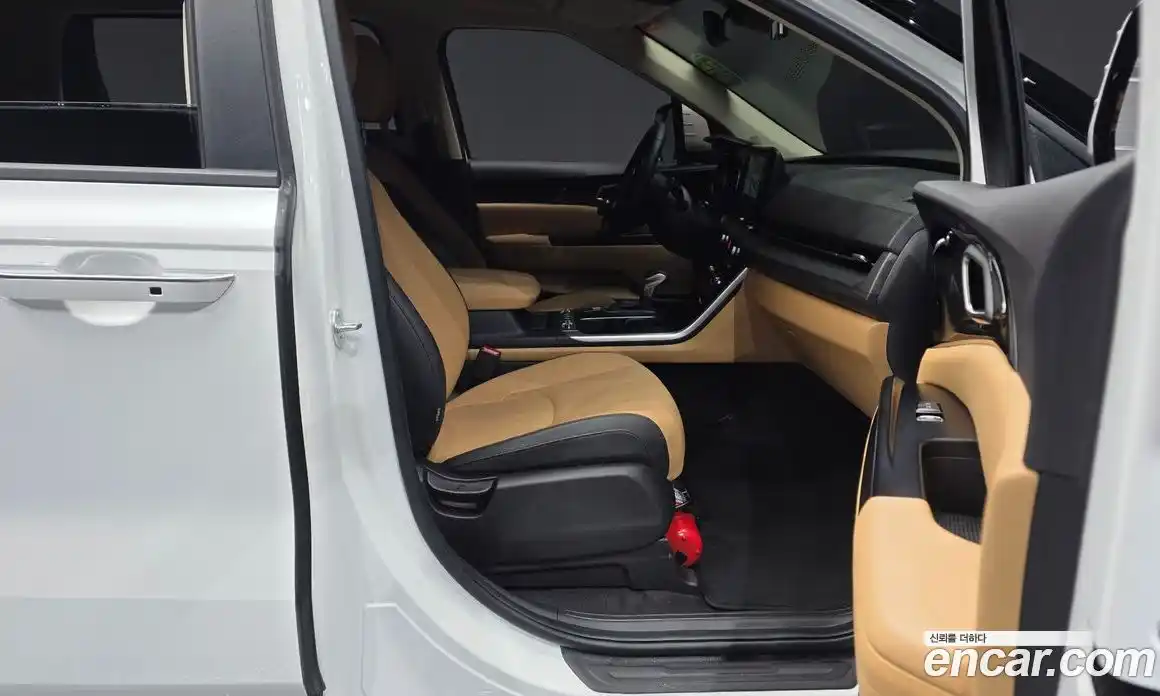 Kia Canival 2023 2.2 Автомат в Москве № 1288985, фото 11