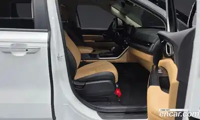 Kia Canival 2023 2.2 Автомат в Москве № 1288985, миниатюра 11