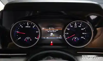 Kia Canival 2023 2.2 Автомат в Москве № 1288985, миниатюра 8