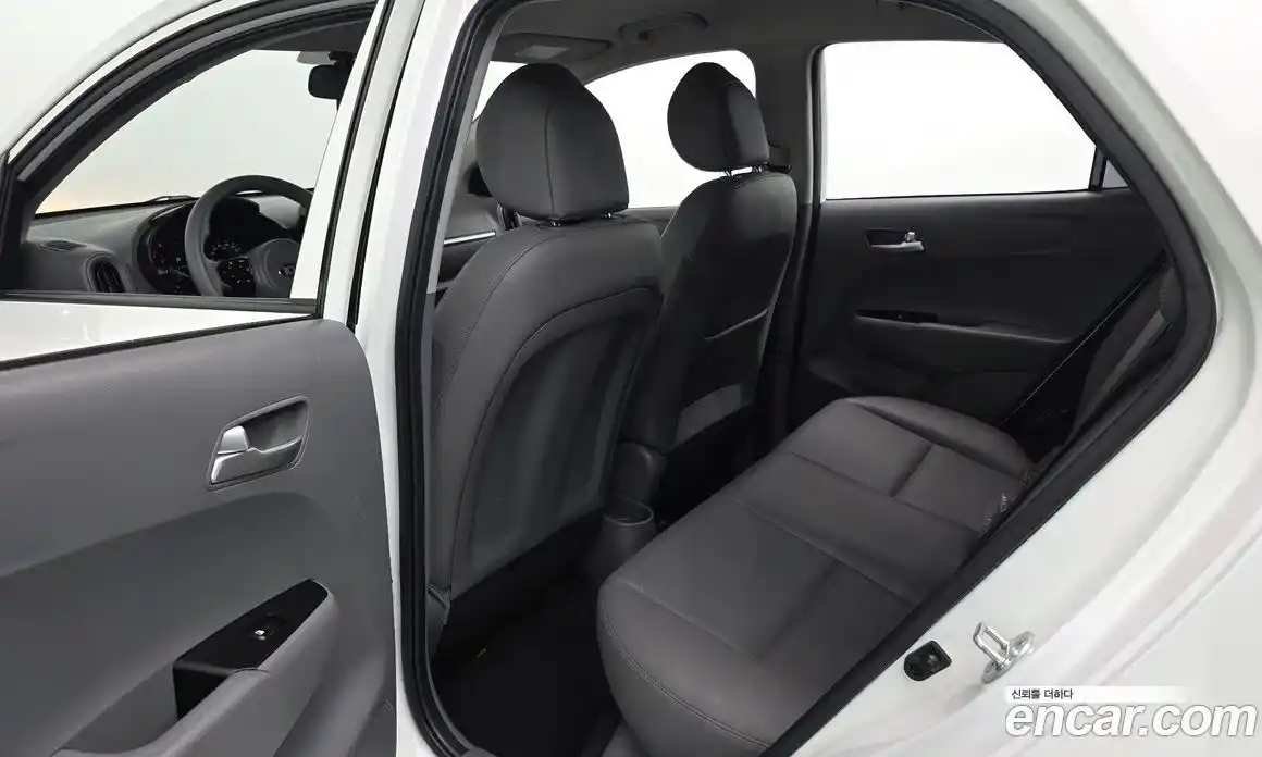 Kia Morning 2020 1.0 Автомат в Москве № 1289024, фото 11