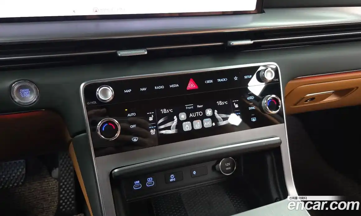 Genesis GV80 2024 2.5 Автомат в Москве № 1289091, фото 18